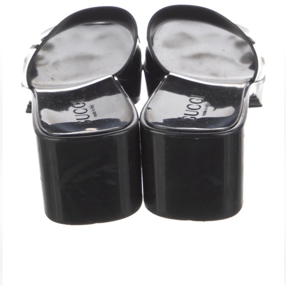 Gucci Rubber Slide Sandal - Picture 4 of 4